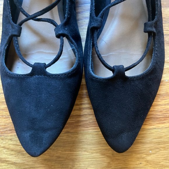GAP Black Suede Lace Up Pointed Toe Ballet Flats - Size 7 - Picture 5 of 6